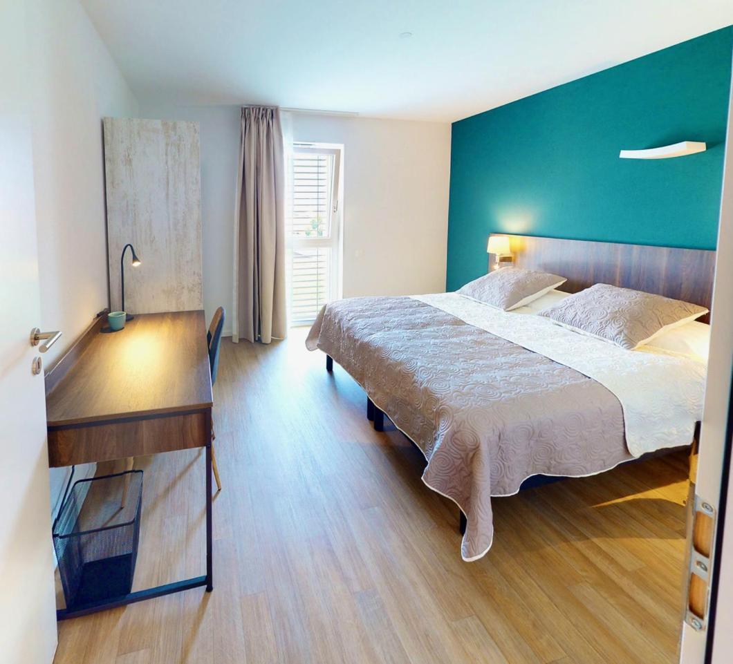 Alp Art Hotel Monthey Collombey-Muraz Luaran gambar